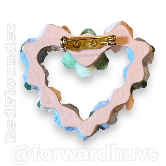 Floral Heart Shaped Brooch - Unique Hand Crafted Elegance - Picture 5 of 9